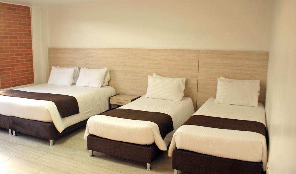Hotel Bestmark Platino En Chapinero Богота Экстерьер фото