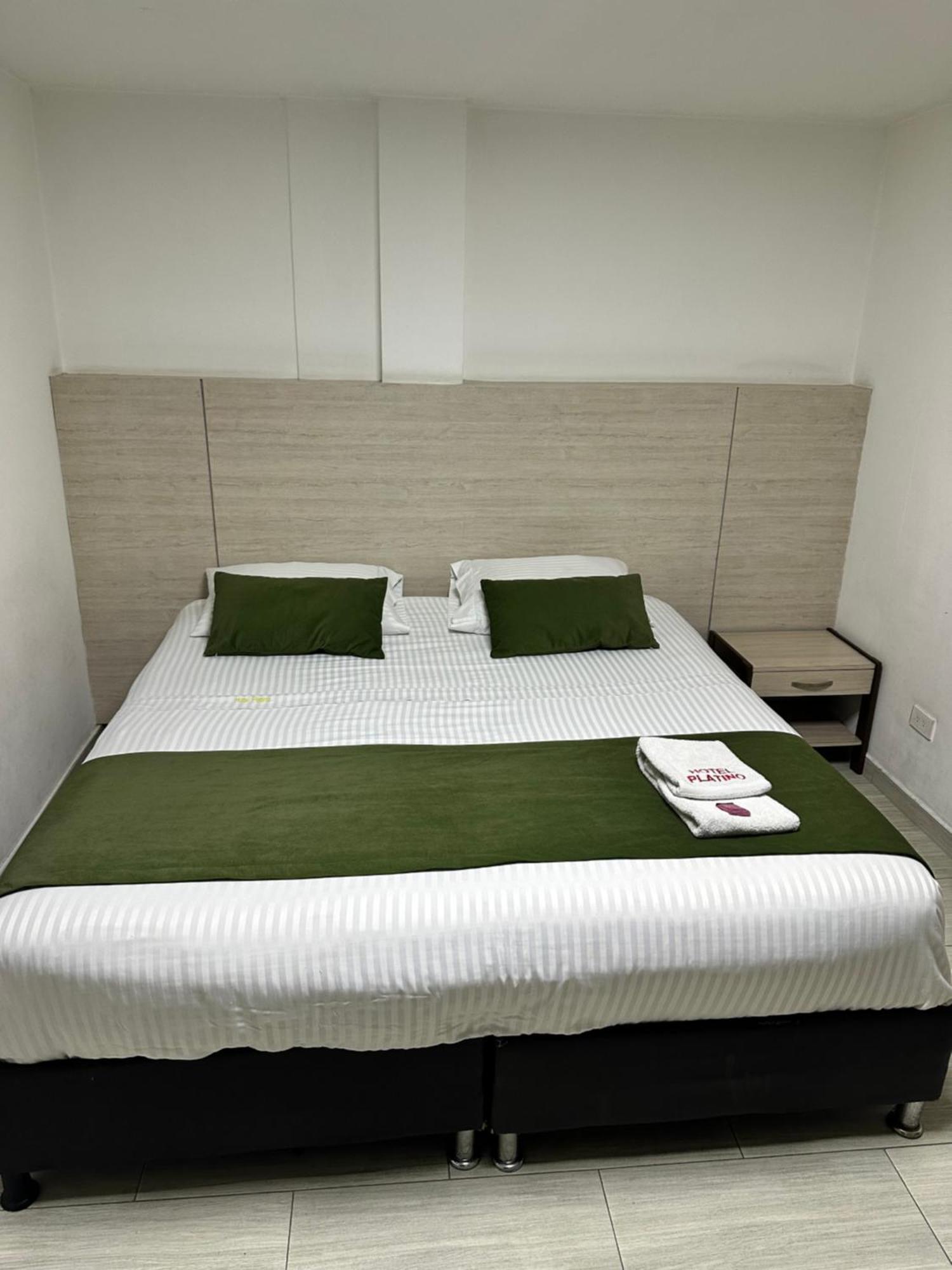 Hotel Bestmark Platino En Chapinero Богота Экстерьер фото